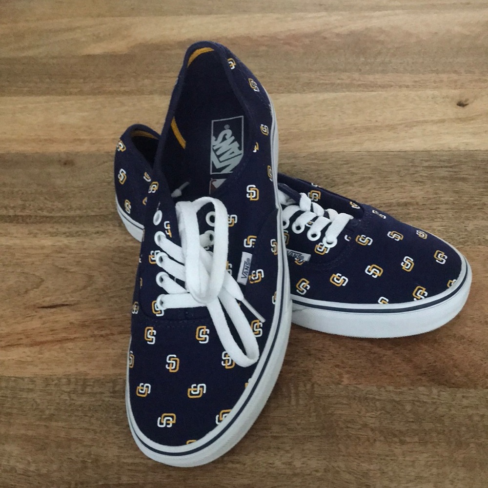 San Diego Padres Vans, Men’s 9, Womens 10.5